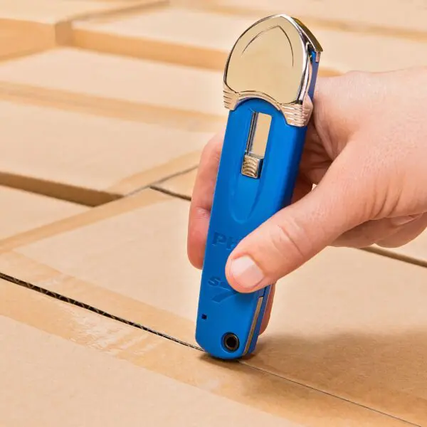 Disposable Safety Cutter (Circular Blade) — Merchandising Tools